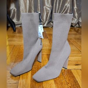 Zara Knit sock boots sz8